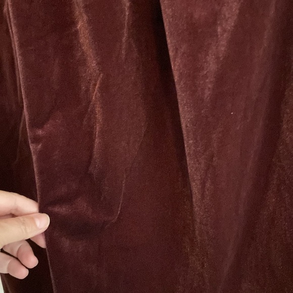 Elegant Brown Halter Dress - Picture 5 of 6